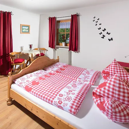 Farm stay Braunlehen Walch *
